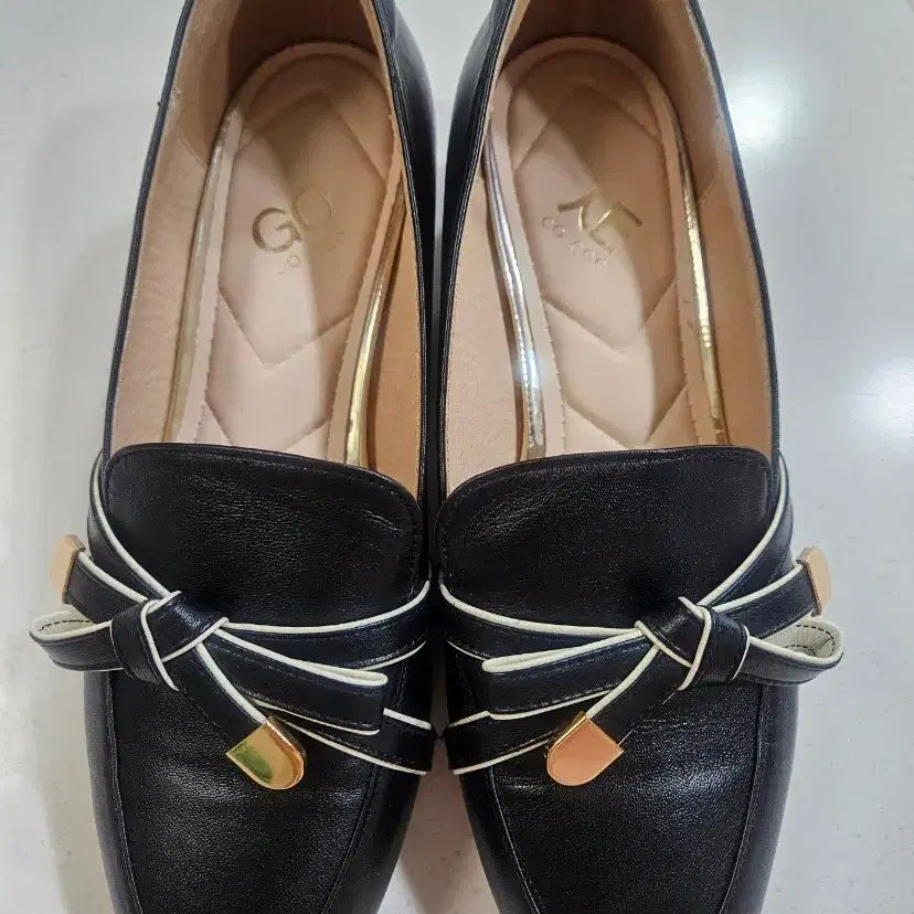 [BUNJANG] Gocce Women's Loafers Black Size 235 / 고세 로퍼 블랙 235