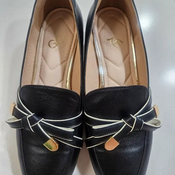 [BUNJANG] Gocce Women's Loafers Black Size 235 / 고세 로퍼 블랙 235