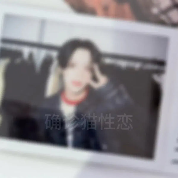 [BUNJANG] LUN8 Ian Signed Polaroids / LUN8 이안 미공개 친필 사인 폴라로이드
