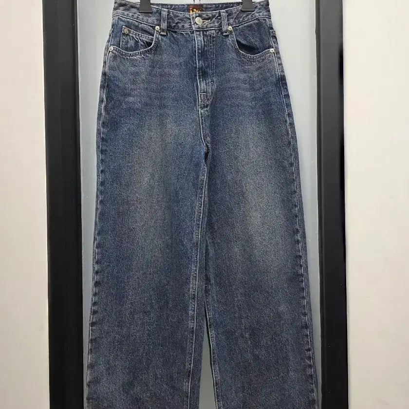 [BUNJANG] Lee Wide Washed Denim Pants / Lee 리 와이드  워싱데님팬츠 24