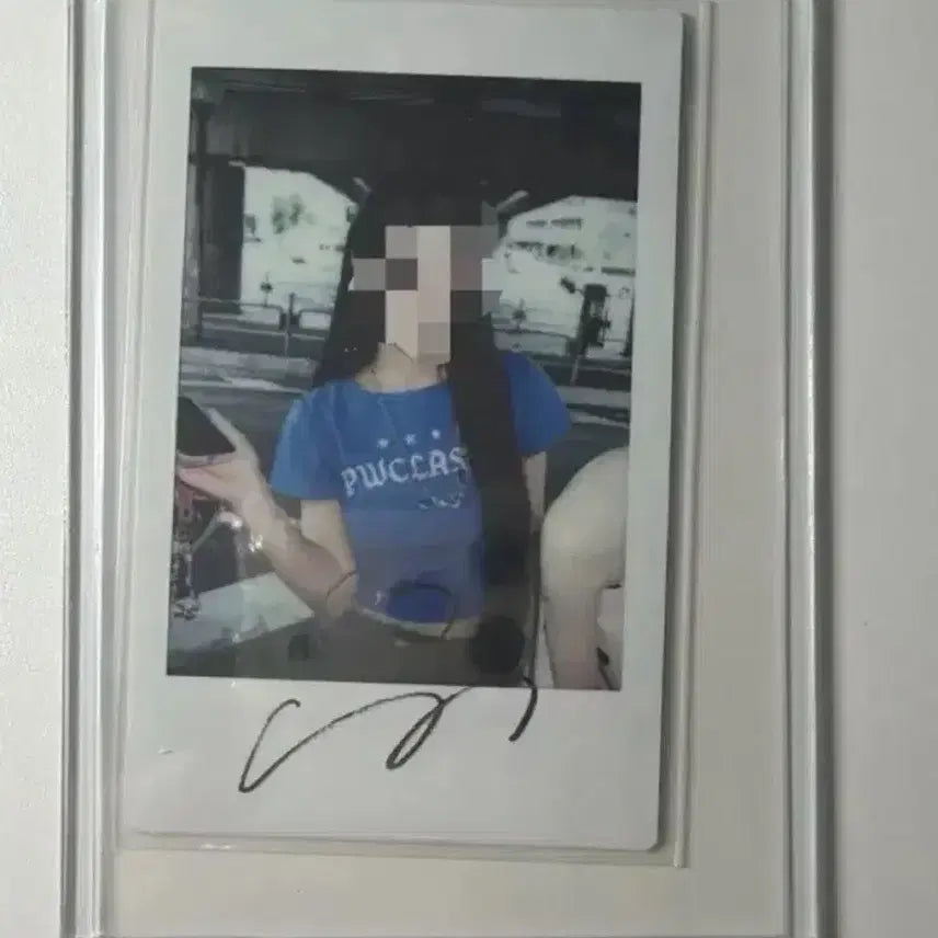 [BUNJANG] TripleS YooYoo Music Video Outfit Signed Polaroid / 트리플에스 마유 뮤비 착장 싸폴 싸인 폴라로이드