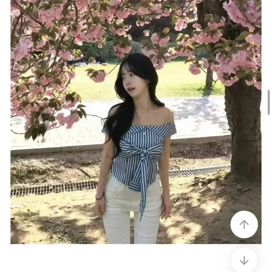 [BUNJANG] Off-Shoulder Striped Ribbon Crop Short Sleeve Top / 오프숄더 스트라이프 리본 크롭 반팔