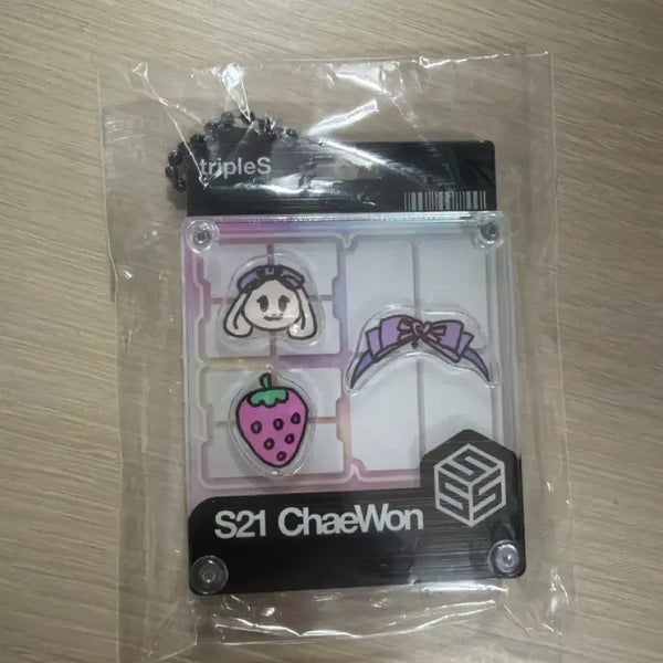 [BUNJANG] tripleS Chaewon Concert Goods Keychain / 트리플에스 콘서트 md 채원 키링