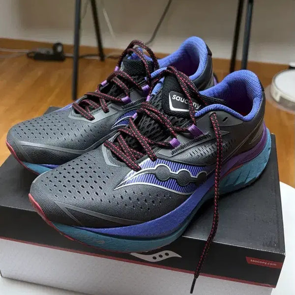 [BUNJANG] Saucony Endorphin Speed 4 Multi 275 / 서코니 엔돌핀스피드 4 멀티 275