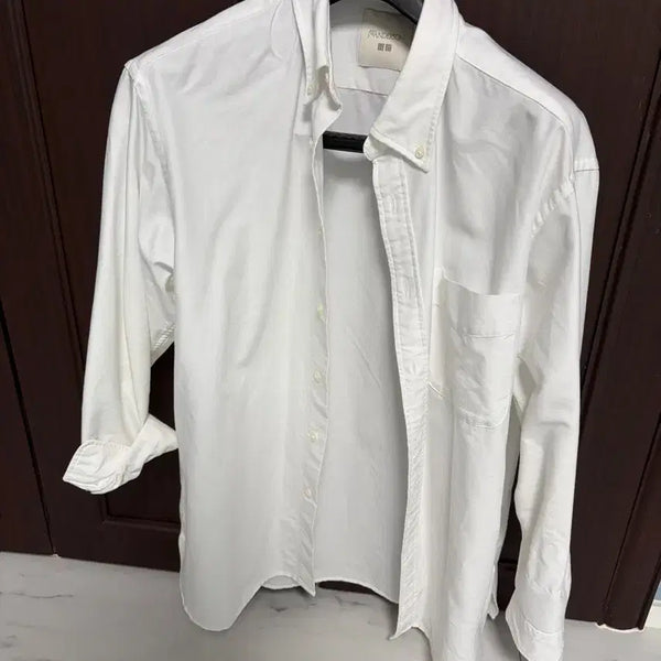 [BUNJANG] Uniqlo JW Anderson Oxford Shirt White / 유니클로 jw 앤더슨 옥스포드 셔츠 화이트