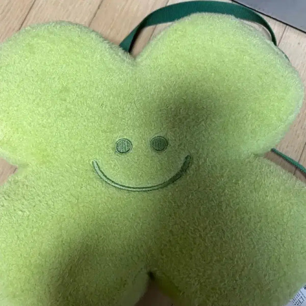 [BUNJANG] Four Leaf Clover Bag / 네잎클로버 가방 판매합니다