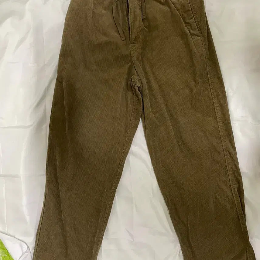 [BUNJANG] Uniqlo U Corduroy Pants Beige / 유니클로U 코듀로이바지