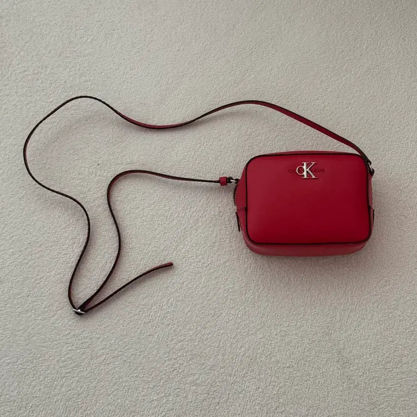 [BUNJANG] Calvin Klein Women's Crossbody Bag / 캘빈클라인 크로스백 ck 여성 가방