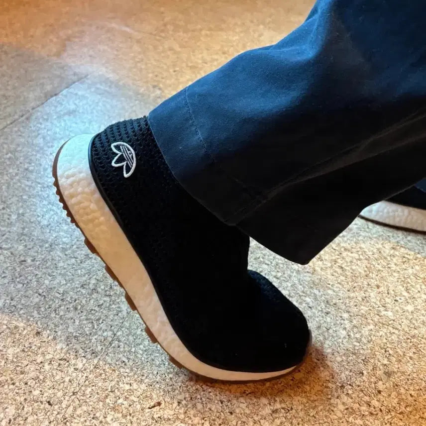 [BUNJANG] Adidas x Alexander Wang Runclean Shoes (Size 270) / 알렉산더왕 아디다스 런클린 270 (새상품)