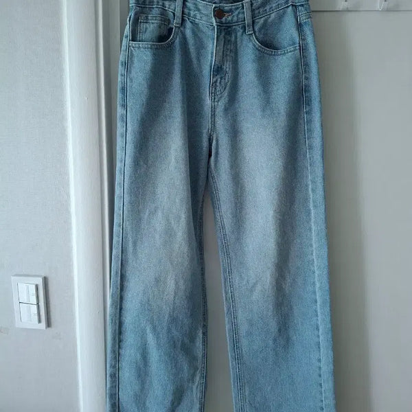 [BUNJANG] Light Wash Wide Leg Denim Pants (Size S) / 연청 와이드 데님 팬츠 밑단 컷팅   S사이즈