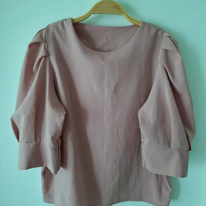 [BUNJANG] Women's Pink Puff Sleeve Blouse (Size 55-66) / 여성 블라우스 핑크색 퍼프 소매 55~66