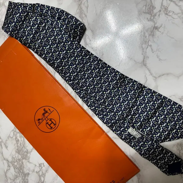 [BUNJANG] Hermès Silk Necktie / (정품) 귀여운패턴 에르메스 실크 넥타이 1회착용 팝니다