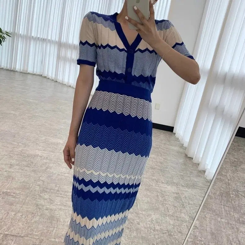 [BUNJANG] Blue Wave Pattern Knit Cardigan and Skirt Set / (새상품) 블루가디건 투피스 니트 스커트 세트
