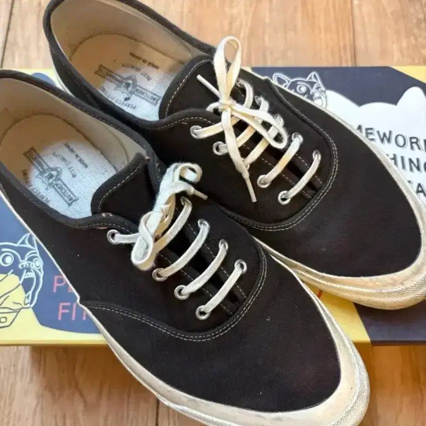 [BUNJANG] Etlaco Deck Shoes Black Size 8 / 엣라코 덱슈즈 블랙 Size 8