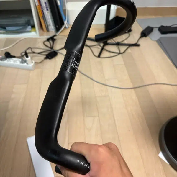[BUNJANG] Balugo Carbon Aero Drop Handlebar 37 / 발루고카본핸들바