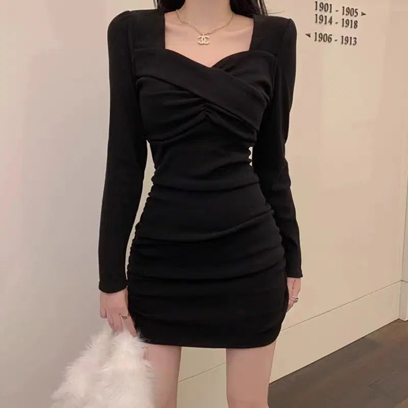 [BUNJANG] Black Shirring Long Sleeve Dress / (새상품) 블랟 가슴 셔링 긴팔 원피스