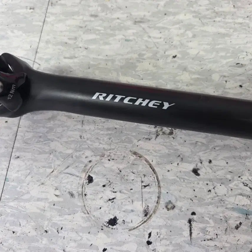 [BUNJANG] Richey Carbon Seatpost (Road Bike) / Richey 리치 카본 싯포스트(로드 자전거용)