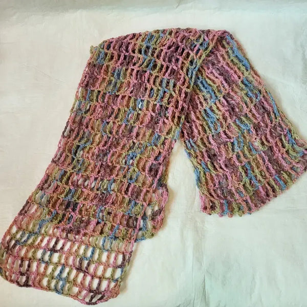 [BUNJANG] Hand-knitted Scarf / 손뜨개 머플러