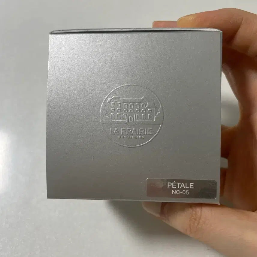 [BUNJANG] La Prairie Petal NC-05 Cushion Foundation (Includes Refill) / 라프레리 페달 NC-05(쿠션+리필)