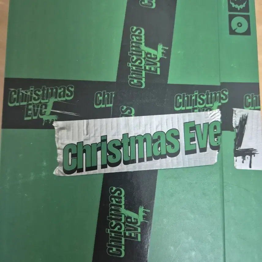[BUNJANG] Stray Kids Christmas Eve Limited Edition Album Unsealed / 스트레이키즈 크리스마스 이블 개봉앨범 한정반