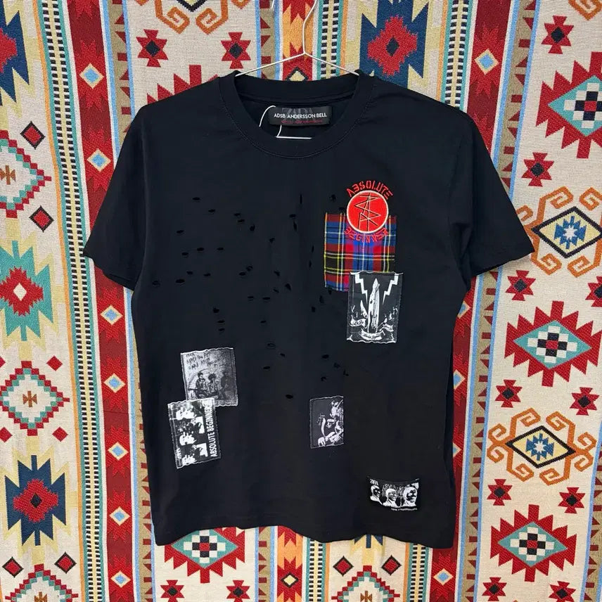 [BUNJANG] Andersson Bell x Zara Collaboration Damaged Graphic Patch Short Sleeve T-Shirt / 앤더슨벨 X 자라 콜라보 데미지 그래픽 패치 반팔티 S