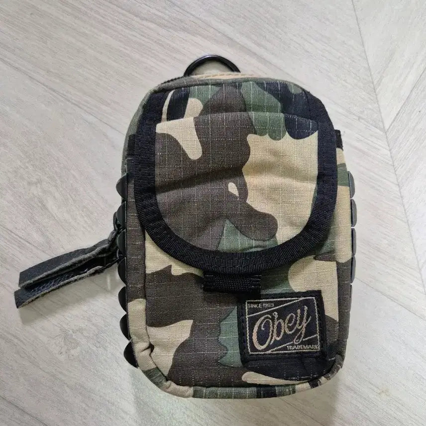 [BUNJANG] OBEY Camo Mini Bag Pouch / 오베이 카모 미니백 파우치