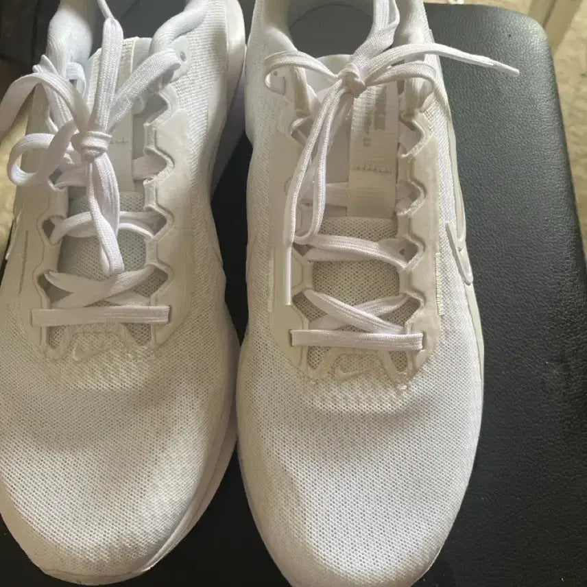[BUNJANG] Nike Air Max 270 New Sneakers / 나이키 운동화 270 새상품
