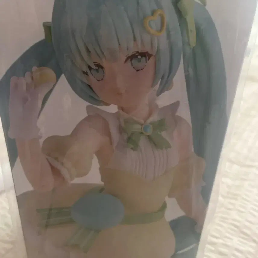 [BUNJANG] Macaron Miku Figure / 마카롱 미쿠 피규어