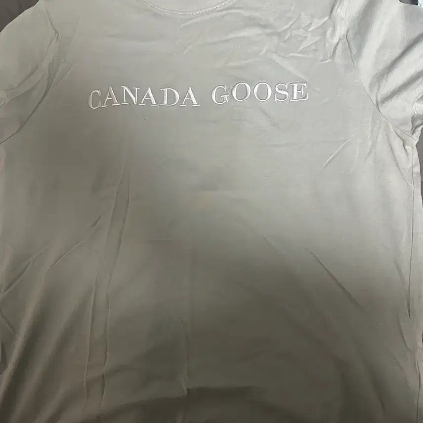 [BUNJANG] Canada Goose T-Shirt L / 캐나다구스 반팔티 L 팔아요 100-105사이입니다