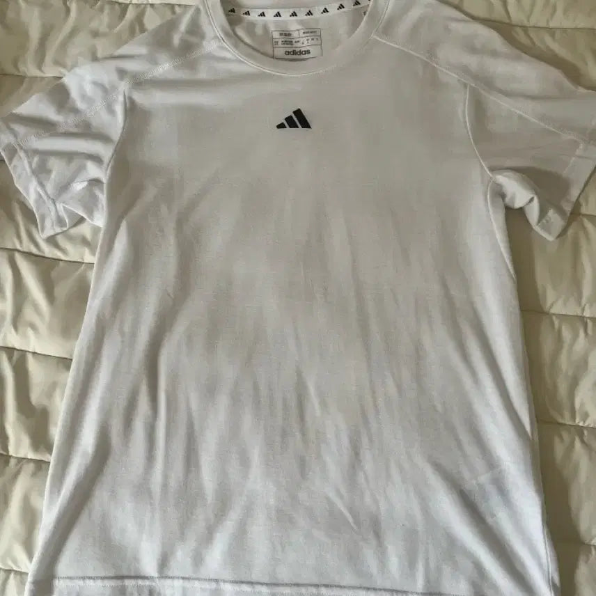 [BUNJANG] Adidas Aeroready T-Shirt / 아디다스 에어로레디 운동복 반팔티