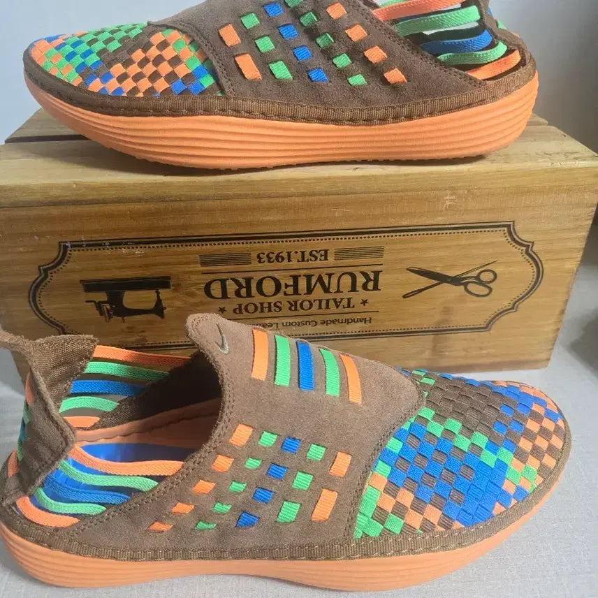 [BUNJANG] Nike Solarswoft Ratcha Woven Slip-on Brown Suede Sneakers / 나이키 솔라소프트 라체우븐 슬립온 260