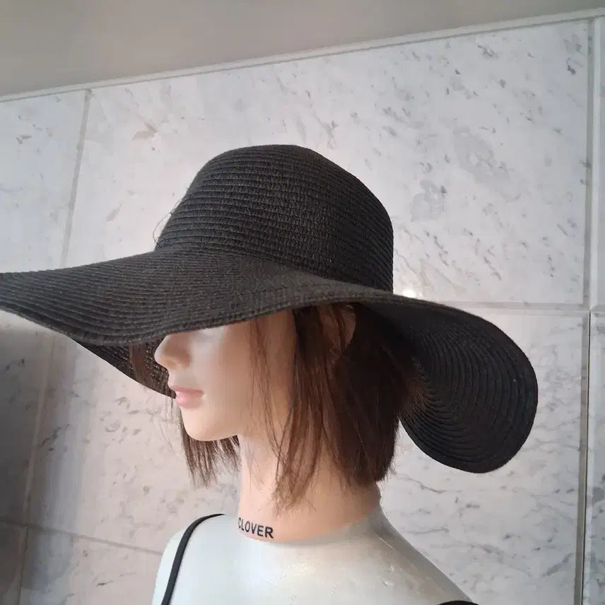 [BUNJANG] Women's Wide Brim Hat Black / 여성 챙 넓은 모자 블랙 거의 새상품