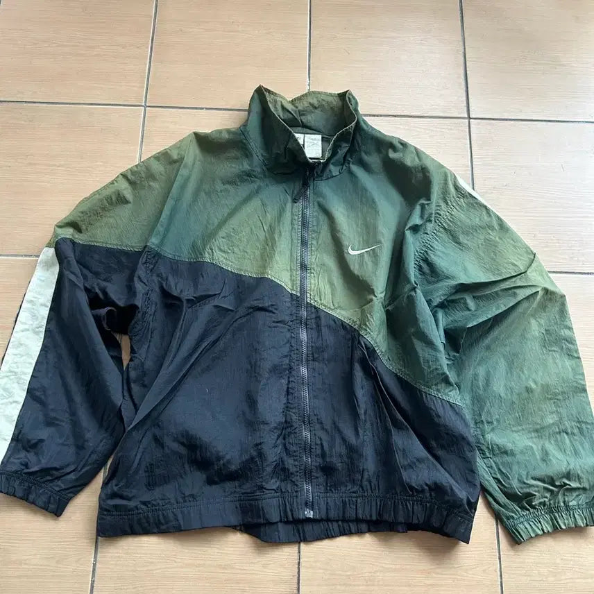 [BUNJANG] Vintage Nike Superfade Windbreaker Jacket / 90s 올드나이키 슈퍼페이드 바람막이