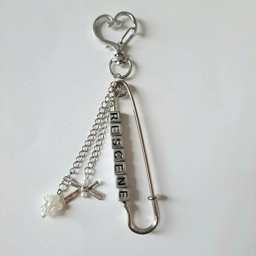 [BUNJANG] Re Sene Initial Keyring / 리센느 이니셜키링