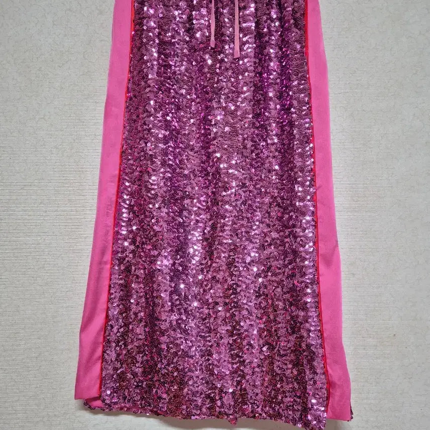 [BUNJANG] Juicy Couture Sequin Midi Skirt / 정품 쥬시꾸티르 스팡글 스커트