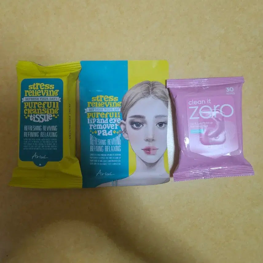 [BUNJANG] Ariel Stress Relieving Pureful Cleansing Tissue & Lip & Eye Remover Pad Bundle / 아리얼 스트레스 릴리빙 퓨어풀 클렌징 티슈&립앤아이 리무버 패드