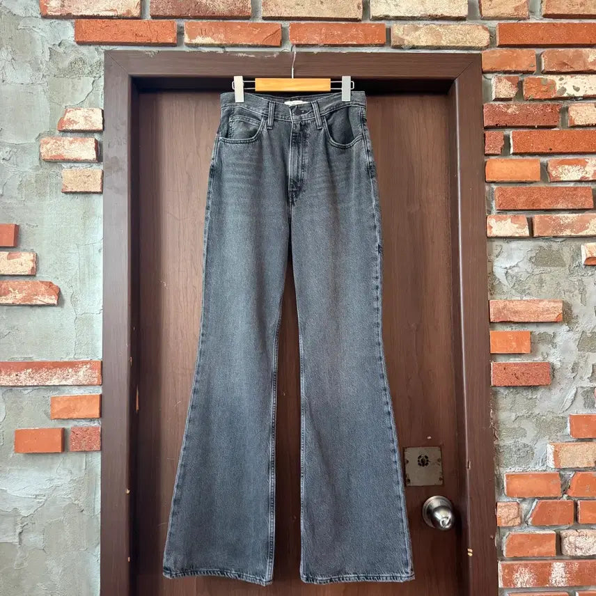 [BUNJANG] Levi's 70s High Flare Black Denim Pants W27 / 리바이스 70s 나팔바지 W27
