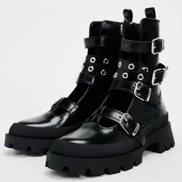 [BUNJANG] ZARA Black Buckle Strap Stud Detail Ankle Boots / 자라 블랙 앵클 부츠