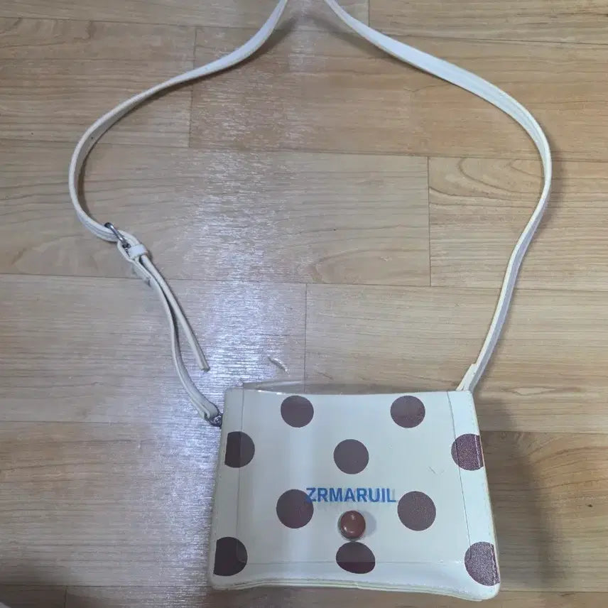[BUNJANG] ZRM ARUIL Dot Pattern Crossbody Bag - Ivory / ZRM ARUIL 땡땡이 크로스백 아이보리