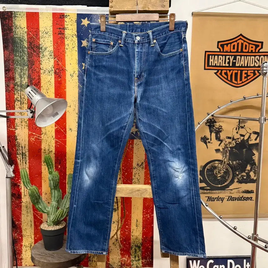 [BUNJANG] Levi's 505 Vintage Washed Straight Indigo Denim Pants / 리바이스 505 빈티지 워싱 스트레이트 인디고 데님 팬츠 N2328