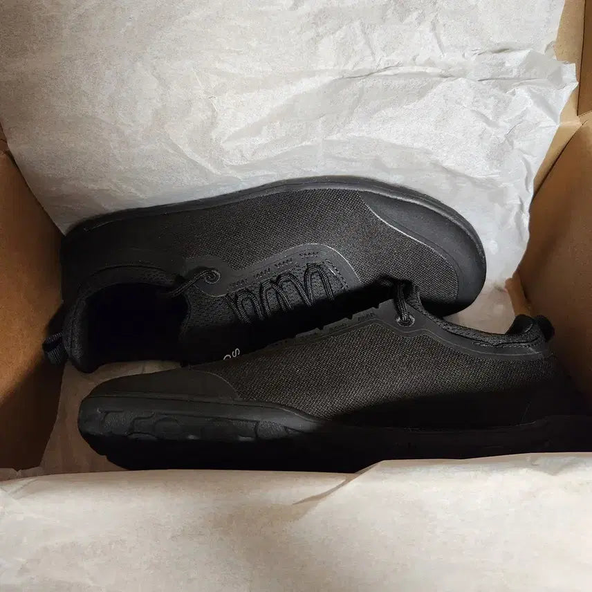 [BUNJANG] TOLOS Archetype 2.0 Black 265 / 토로스 TOLOS Archetype 2.0 BLACK 265
