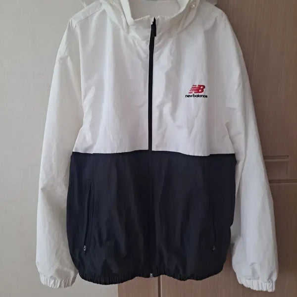 [BUNJANG] New Balance Windbreaker / 뉴발란스 바람막이