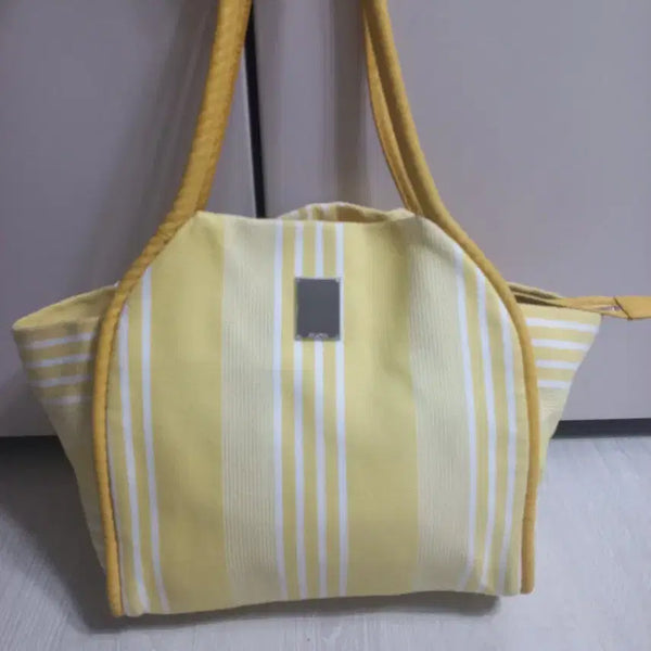 [BUNJANG] Couronne Fabric Shoulder Bag / 쿠론 패브릭 숄더백