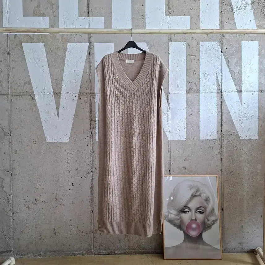 [BUNJANG] Cable Long Knit Vest Beige / 행사9)케이블 롱 니트베스트