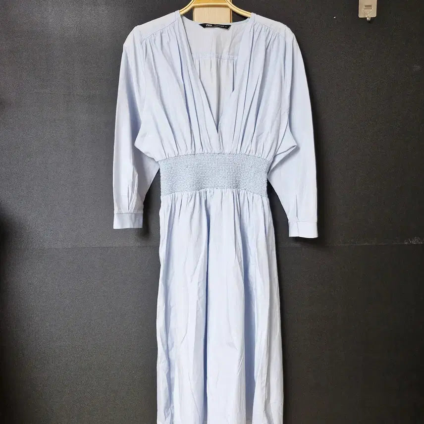 [BUNJANG] ZARA Deep V Smocked Maxi Dress Blue M / 진짜만원 자라 딥브이 스모크 롱원피스 블루 M