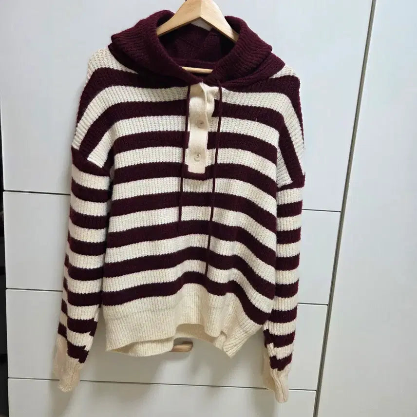 [BUNJANG] Hooded Knit Burgundy Stripe Oversized Fit / (실착1회) 후드 니트 버건디 스트라이프 오버핏