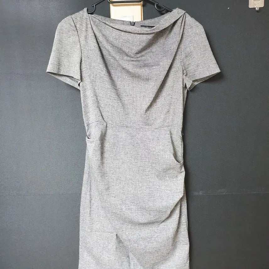 [BUNJANG] Kenneth Lady Hip Shirring Mini Dress Grey / 진짜만원 케네스레이디 힙셔링 미니원피스 그레이 55