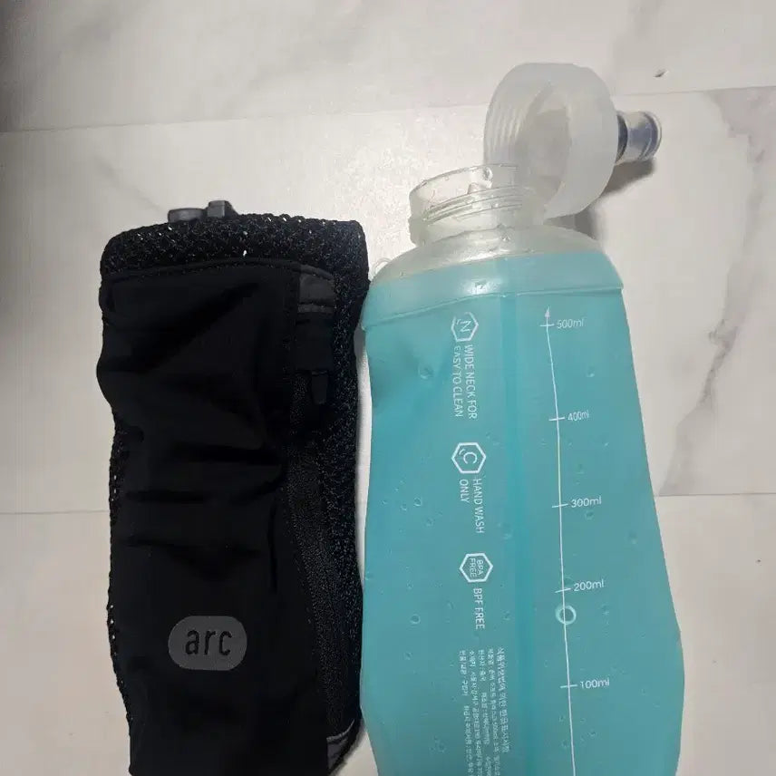 [BUNJANG] ARC Handheld Water Bottle Pouch for Running / arc 핸드물병 파우치 러닝 팝니다.
