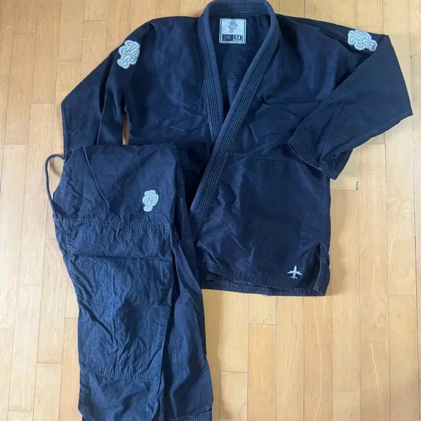 [BUNJANG] NIONVELLY Flight Jiu Jitsu Gi A4 Black / 니온벨리 플라이트 주짓수 도복 a4