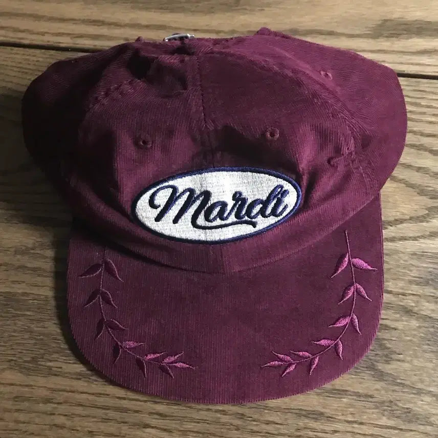 [BUNJANG] Mardi Mercredi Hat New / 마르디 메크르디 모자 새상품
